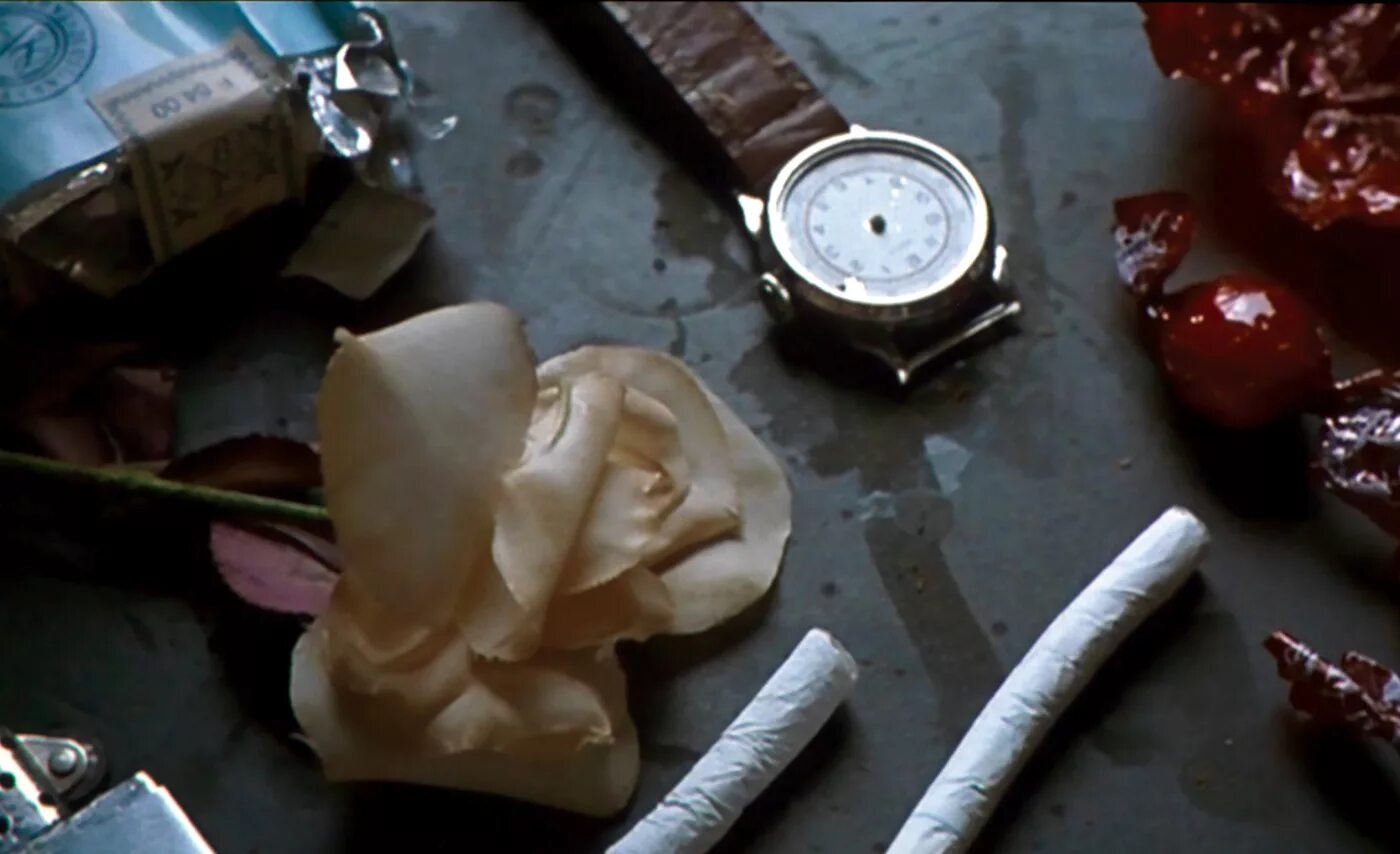 The clock has stopped. Continental 1408 часы. Время на часах 59:59 из фильма 1408.