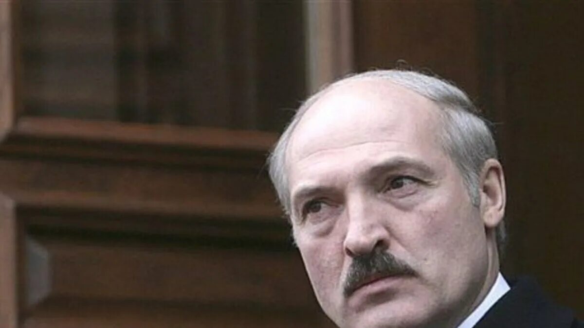 Дойдет до лукашенко. Лукашенко.
