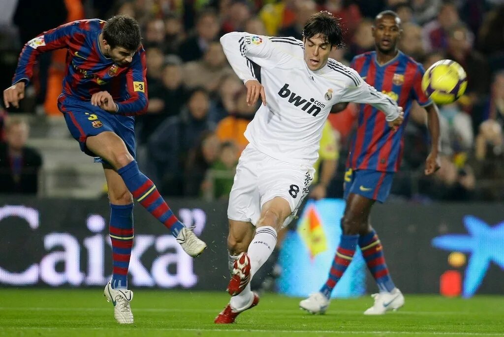 Барселона реал 2009. Барселона реал 6 2. реал 2010. барселона 2010.