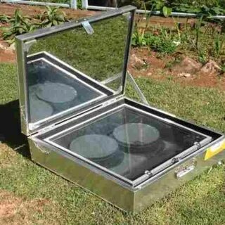 Solar box