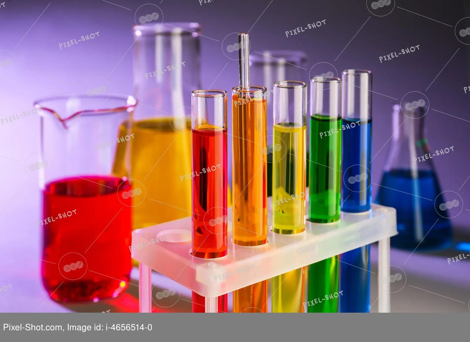 Пробирки с реактивами. Реактив химической пробирки. Химия. Колбы химические. Химические реактивы.
