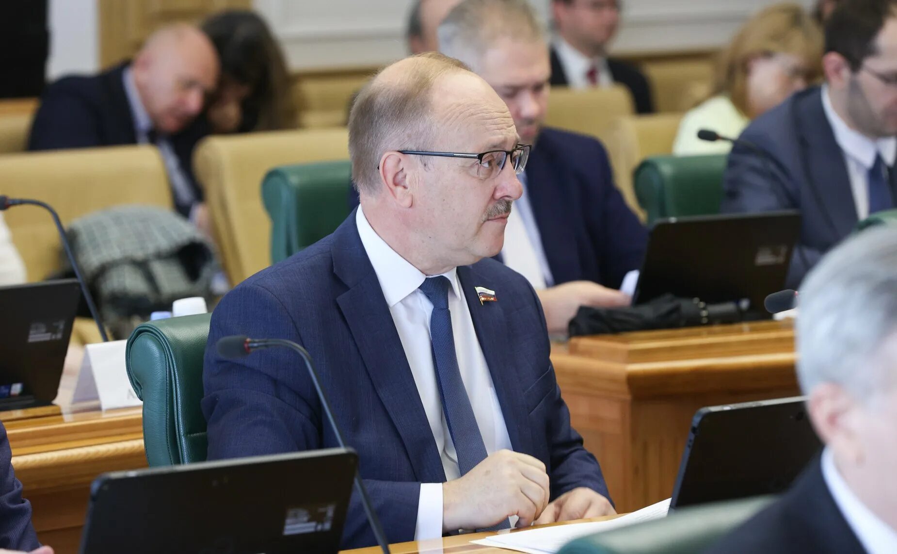 комитет по бюджету и финансовым рынкам. комитет по финансовому рынку. пмз совет федерации.