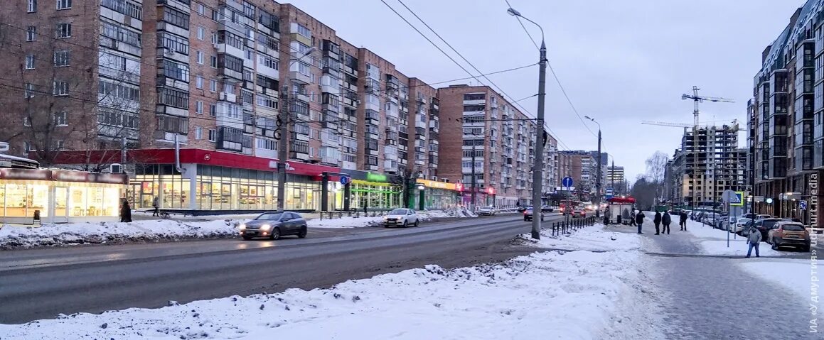 Инди ижевск. Улица Максима Горького 162 Ижевск. Улица Горького Ижевск. Тракторная улица Ижевск. Ижевск Горького 21.