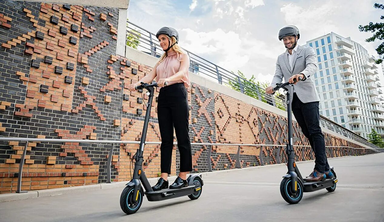 Как покататься на электросамокате. Segway Ninebot KICKSCOOTER Max g30. Ninebot линейка электросамокатов 2023. Электросамокат Woosh. Segway Max g2 2023.