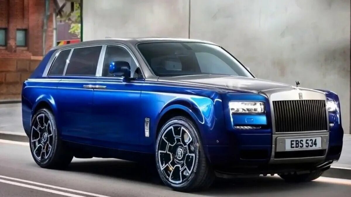 Внедорожник Rolls-Royce Cullinan. Роллс Ройс кроссовер. Машина Rolls Royce Cullinan. Джип Rolls Royce Cullinan.