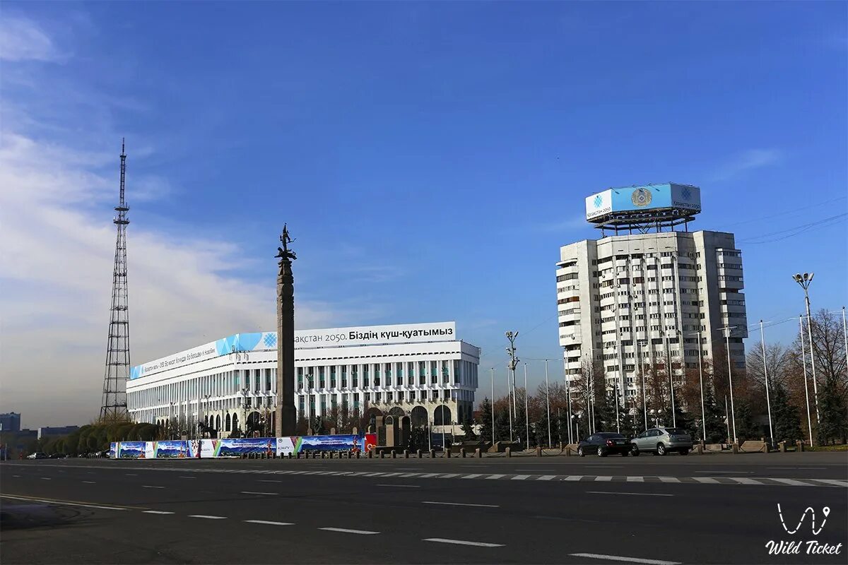 Нурсултан столица казахстана. Центральная площадь казахстана. Нурсултан столица казахстана. Астана столица казахстана. Казахстан исторические достопримечательности.