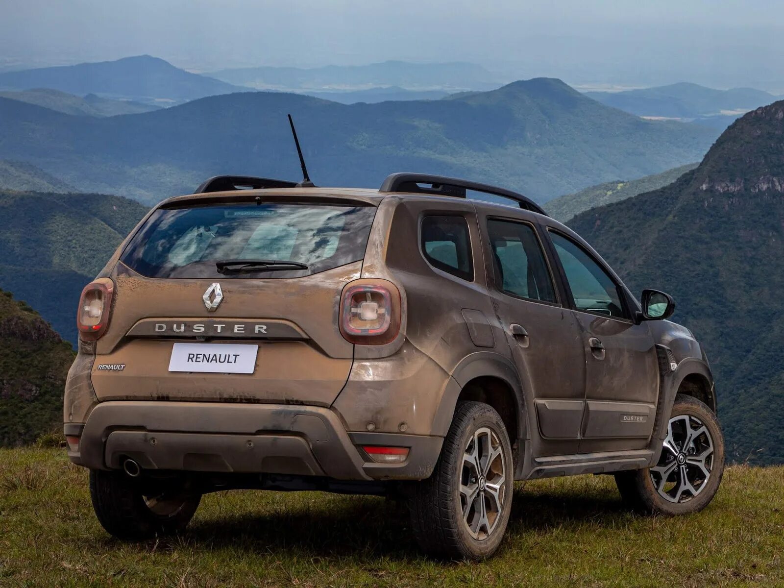 Renault Duster 2021. Renault Duster 2. Рено Дастер 2 комплектации. Рено Дастер 2021 года.