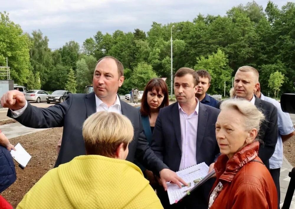 Покос травы на склонах. Благоустройство ступино. Покос травы на площадке. Парк культуры и отдыха имени н островского ступино. Ступино – благоустройство проспекта победы.