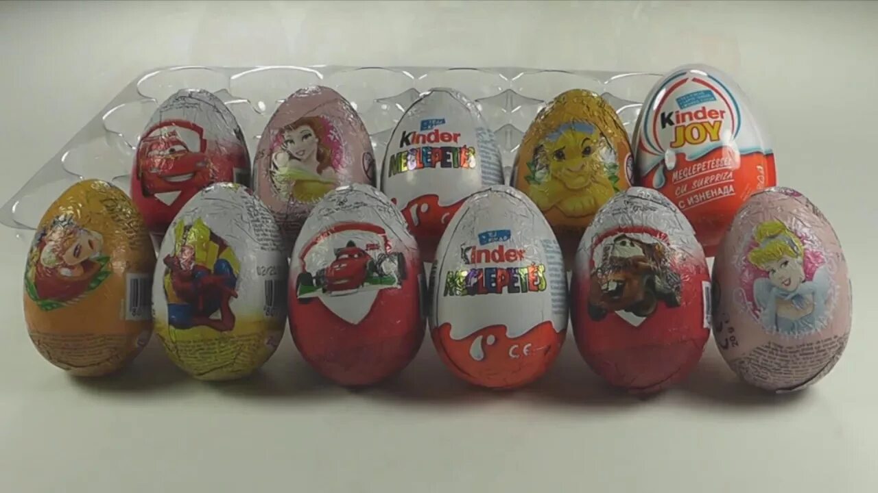 Шоколадный яйца винни пух дисней. Zaini surprise eggs. Egg zaini. Egg zaini. Zaini chocolate egg.
