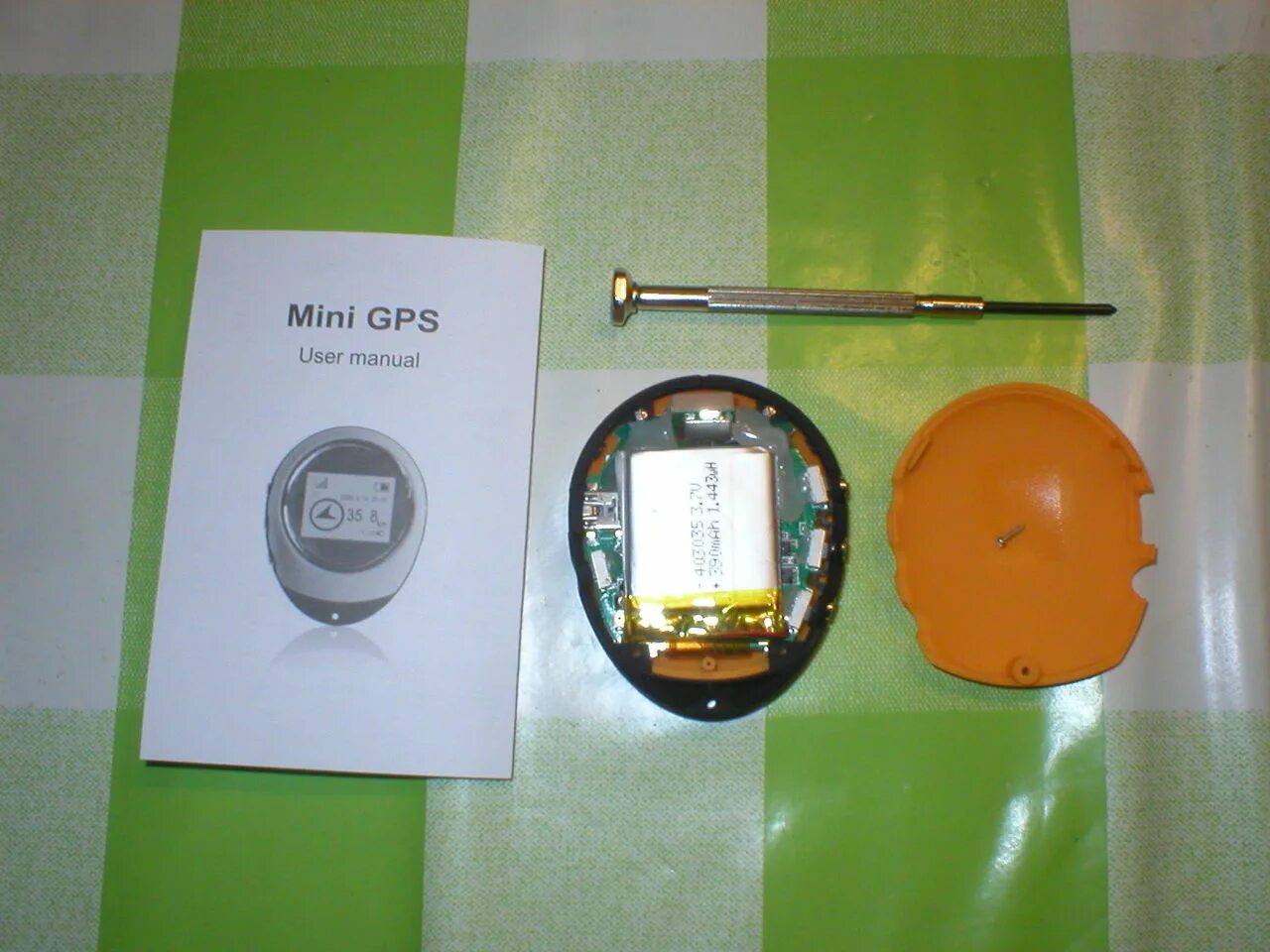 Как пользоваться gps возвращателем. Mini gps pg03 крепление на руль. мини gps брелок. мини gps трекер инструкция. gps трекер разобрать.
