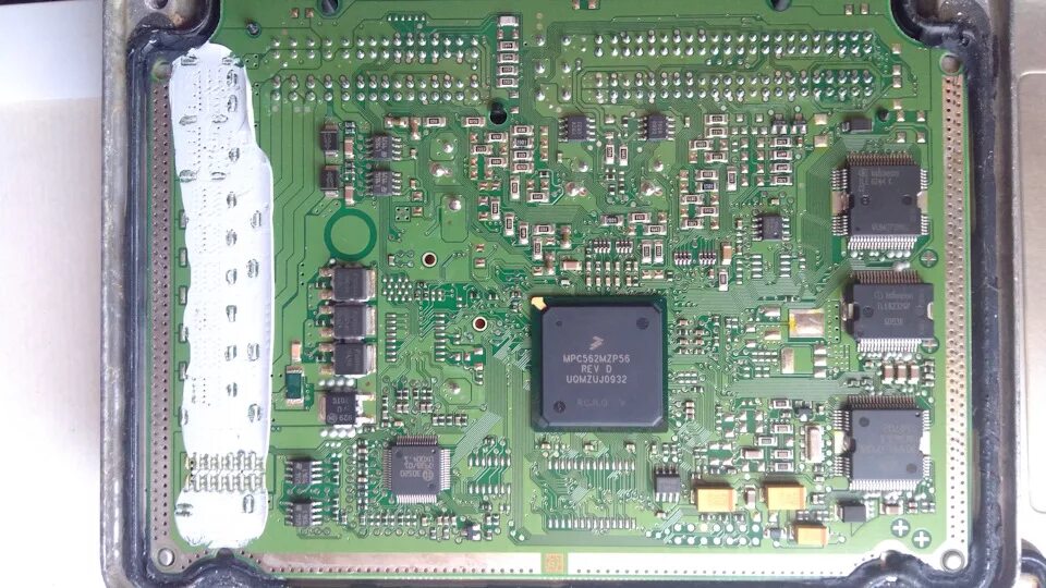 1. Прошивка мозгов автомобиля. Прошивка готова. Китайский ucds pro+ прошить мозги. Чип тюнинг прошивка.