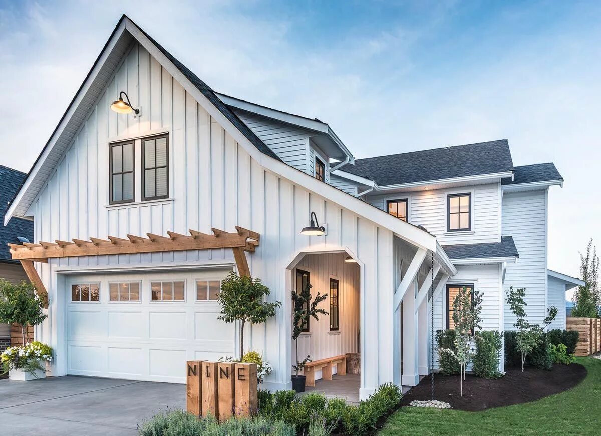 Экодом финляндия. Дом из клееного бруса "серебряный век". Дом в скандинавском стиле фасад. Дом в скандинавия стиле фасады. Скандинавский фасад.