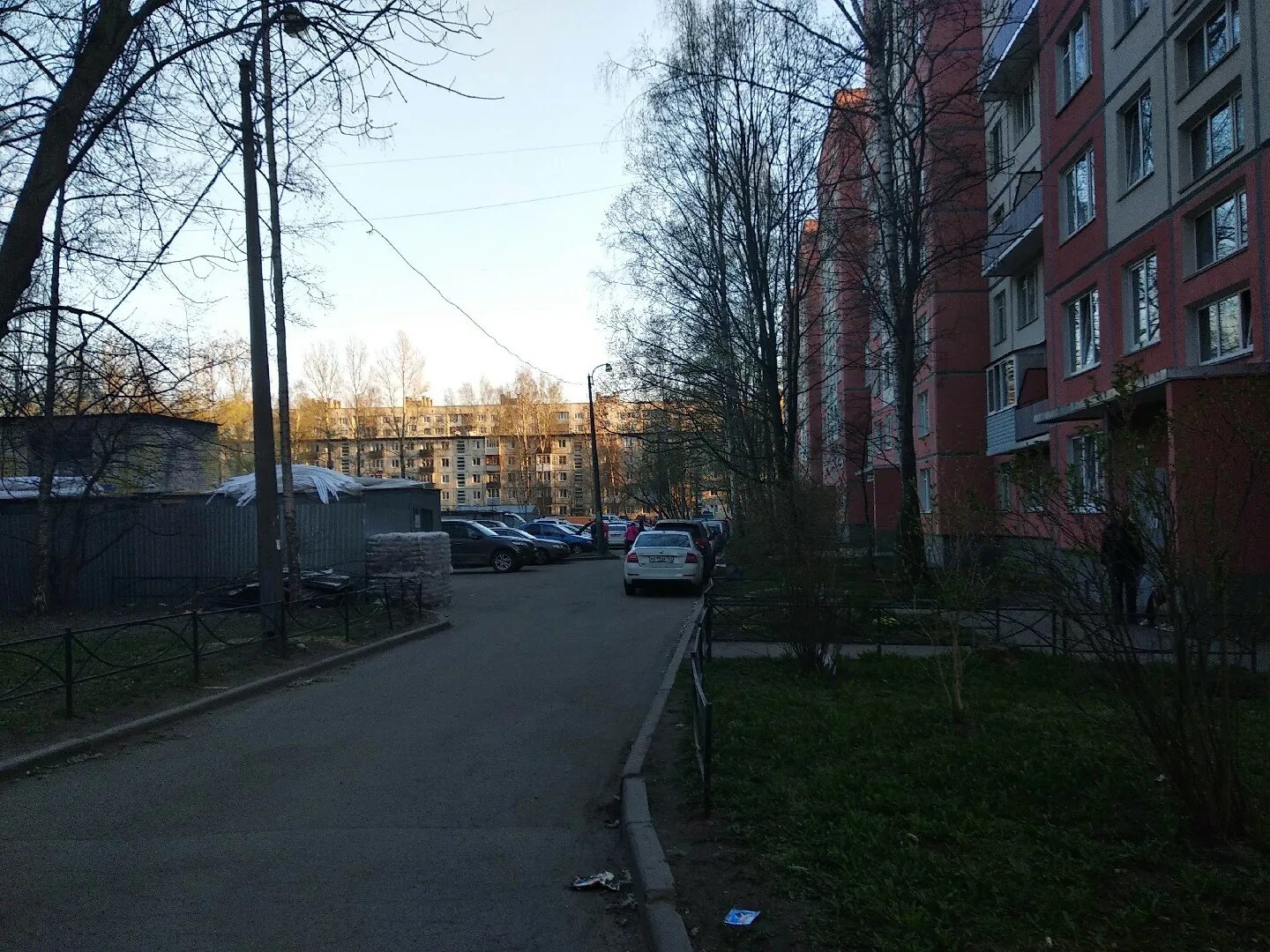 Сдаю торговую площадь ID 436683, Санкт-Петербург проспект Маршала Блюхера, 9к3, 