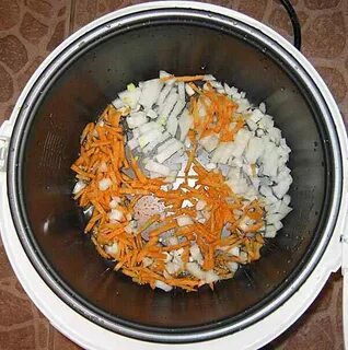 Рис с луком и морковкой в мультиварке