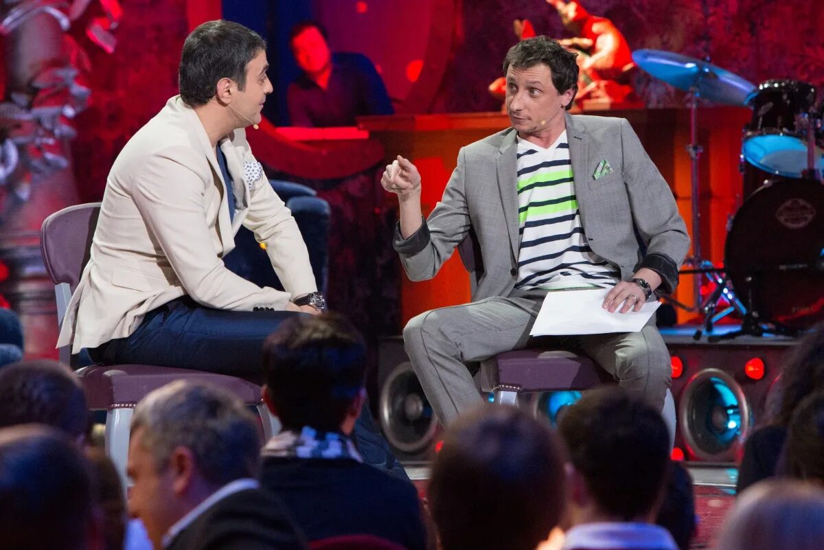 2 минуты камеди клаб