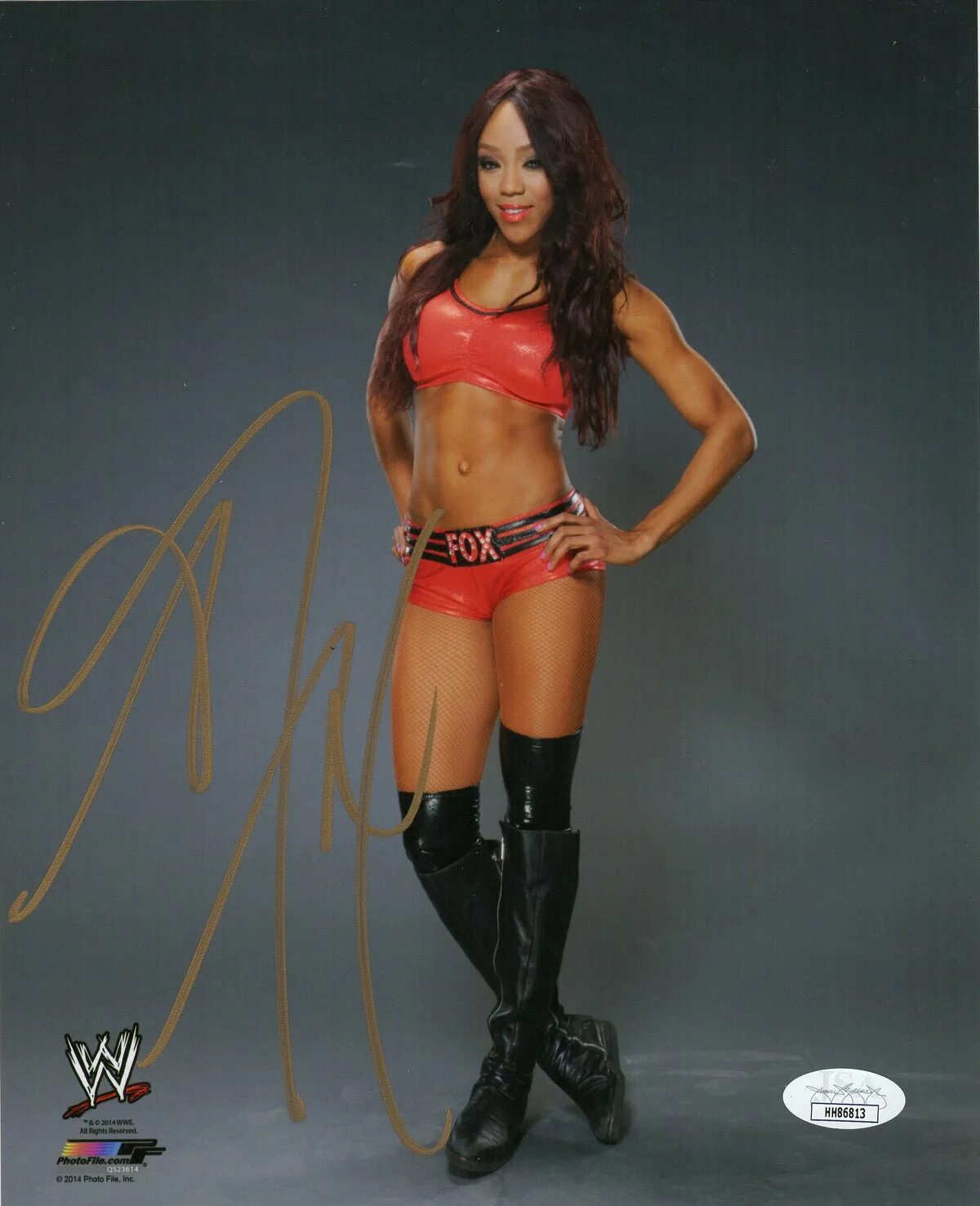 Redhot fox. Алисия Фокс Рестлер. Алиша Фокс WWE. Alicia Fox WWE hot. Алисия Фокс горячие.