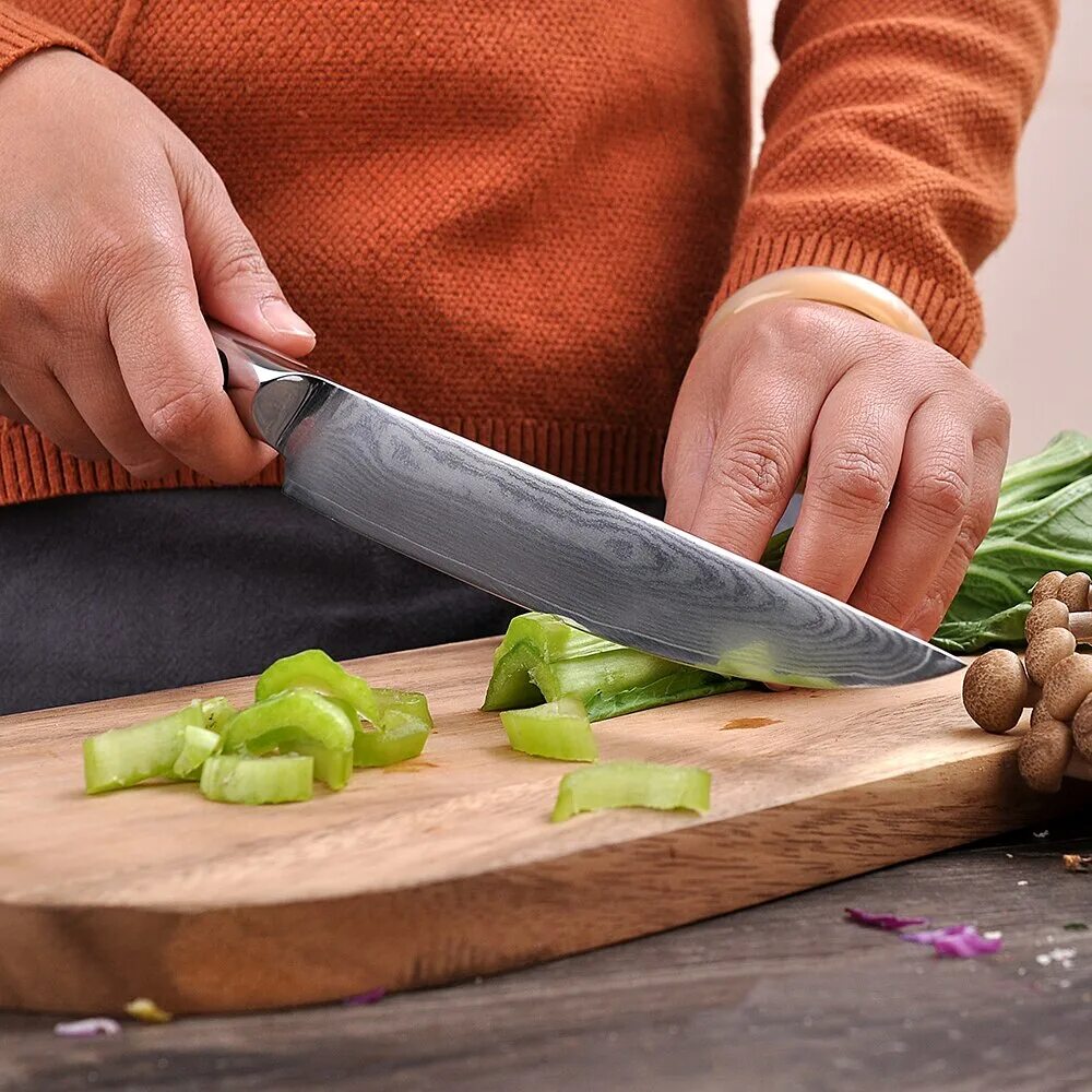 Нож кухонный для нарезки. Овощной нож. Заточка кухонных ножей. Нож для нарезки овощей. Лезвие ножа для овощей