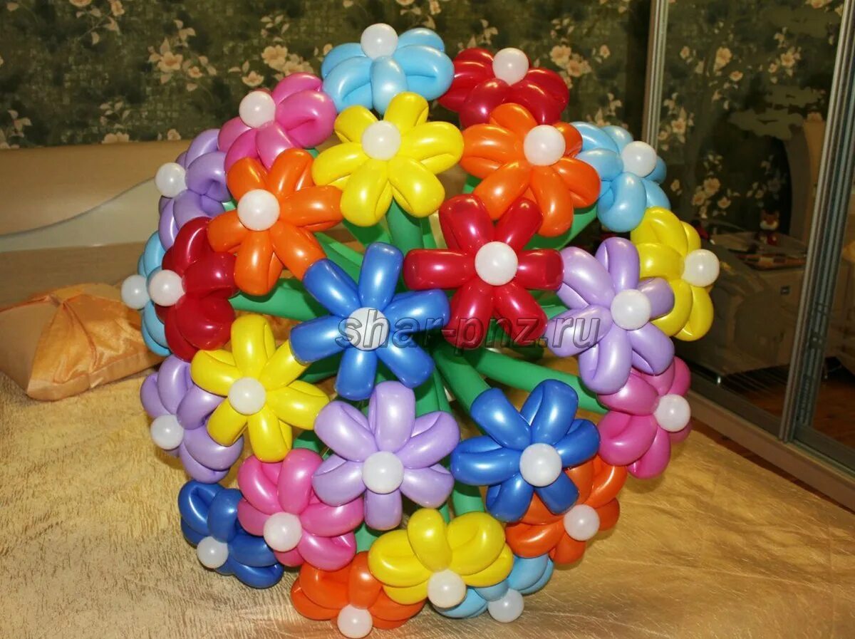 Как сделать букет шарами. Букет из шаров. Букет шариков. Цветы из шариков. Букет из шаров на день рождения.