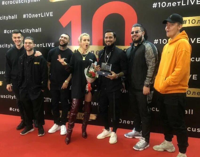 Клава и тимати. Клава кока до блэк стар. Клава кока и тимати. Клава кока тимати копы. Клава и тимати.