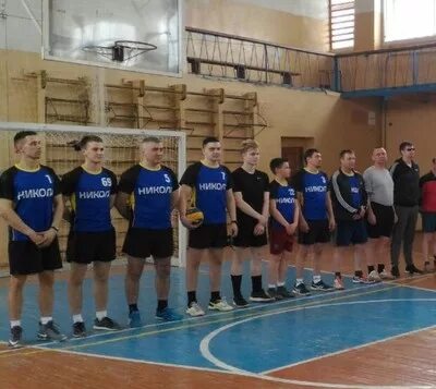 Новости устюжна. Устюжна каток. Устюжна спортивная. Череповецкие спортсмены. 2 школа устюжна.