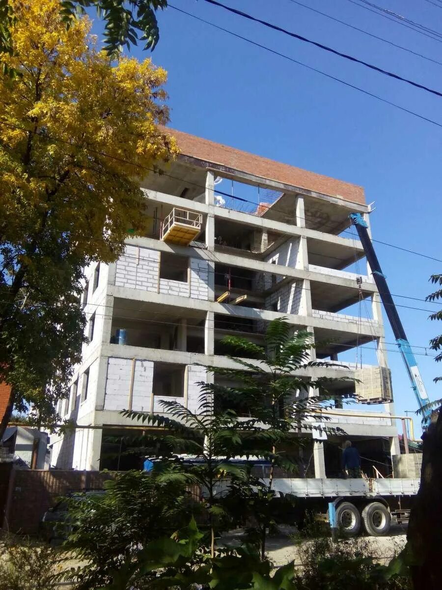 Ул коммунаров 173 краснодар. Горького и коммунаров краснодар здание. Рук главное здание краснодар. Коммунаров 173 краснодар. Краснодар ул гимназическая.