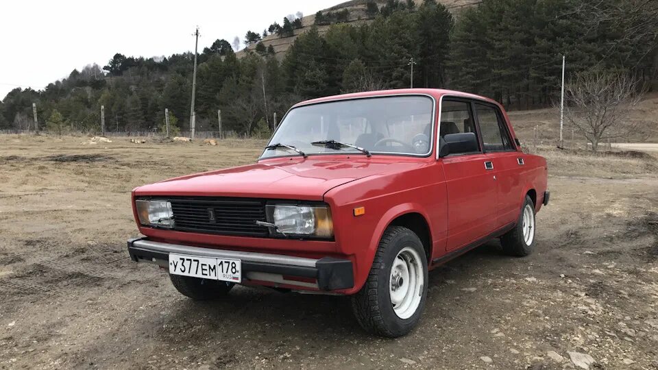 2105 авито москве. Ваз 2105 2011. Ваз 2105 1996. 2105 авито москве. Ваз 2105 белая.