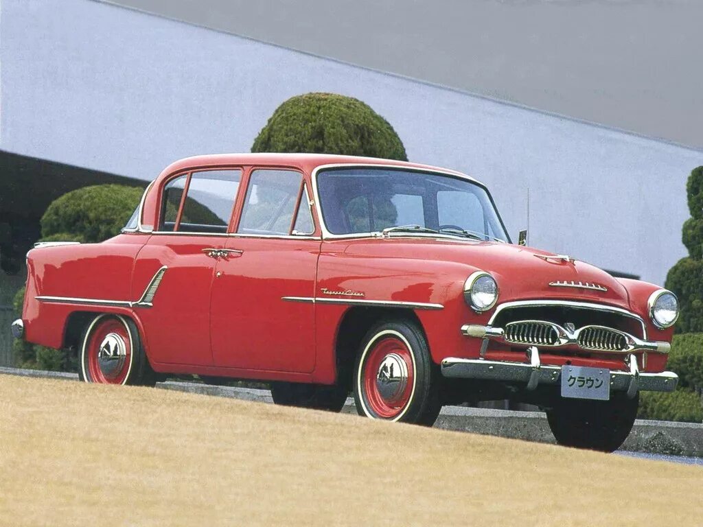 Первое поколение автомобилей. Toyota Crown 1955. Toyota Crown 1 поколение. Toyota Crown 1958. Toyopet Crown 1955 года.