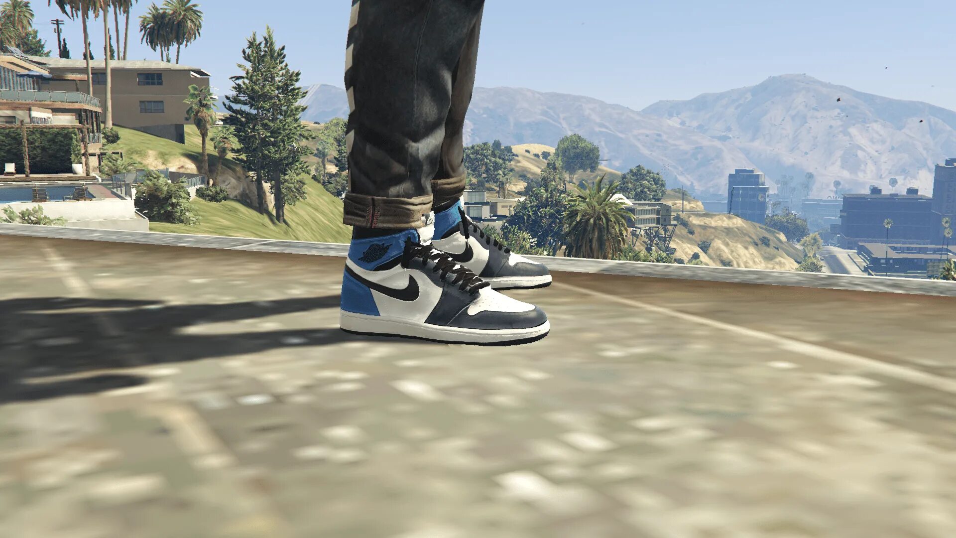 Кроссовки гта 5. Nike Air Jordan 1 GTA 5. Franklin GTA 5 обувь. Nike Air Jordan 4 GTA 5. Шорты Jordan GTA 5 Rp.