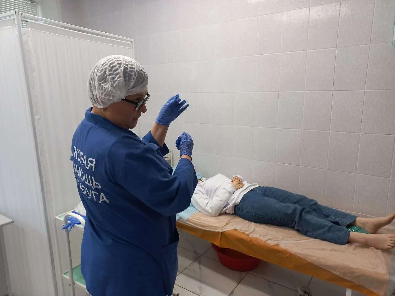 Скорая медицинская помощь паллиативная и специализированная помощь. Тяжелобольной пациент. скорая и скорая специализированная медицинская помощь.