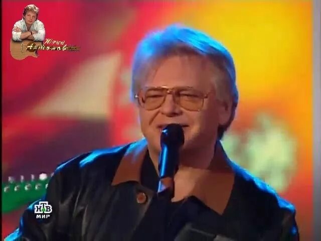 Золотая лестница песня. Слушать песни золотая лестница. Слушать песни золотая лестница. Слушать песни золотая лестница. Золотая лестница песня.