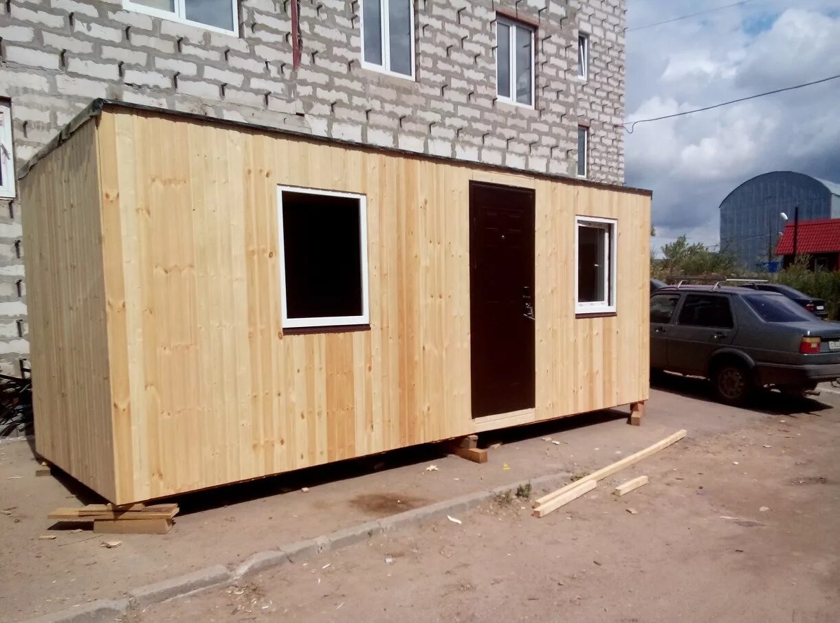 Деревянный вагончик для дачи. Бытовка. Железный вагончик для дачи. Бытовка распашонка 6х2. Бытовка обшитая профлистом.