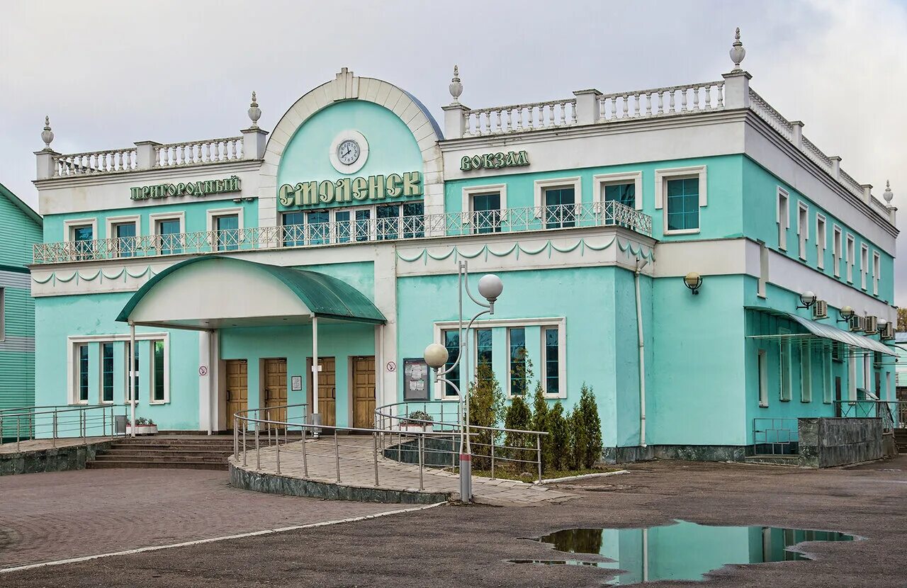 Железнодорожный вокзал кооперативная ул 1 фото Файл:Railway station Novocherkassk  Википедия