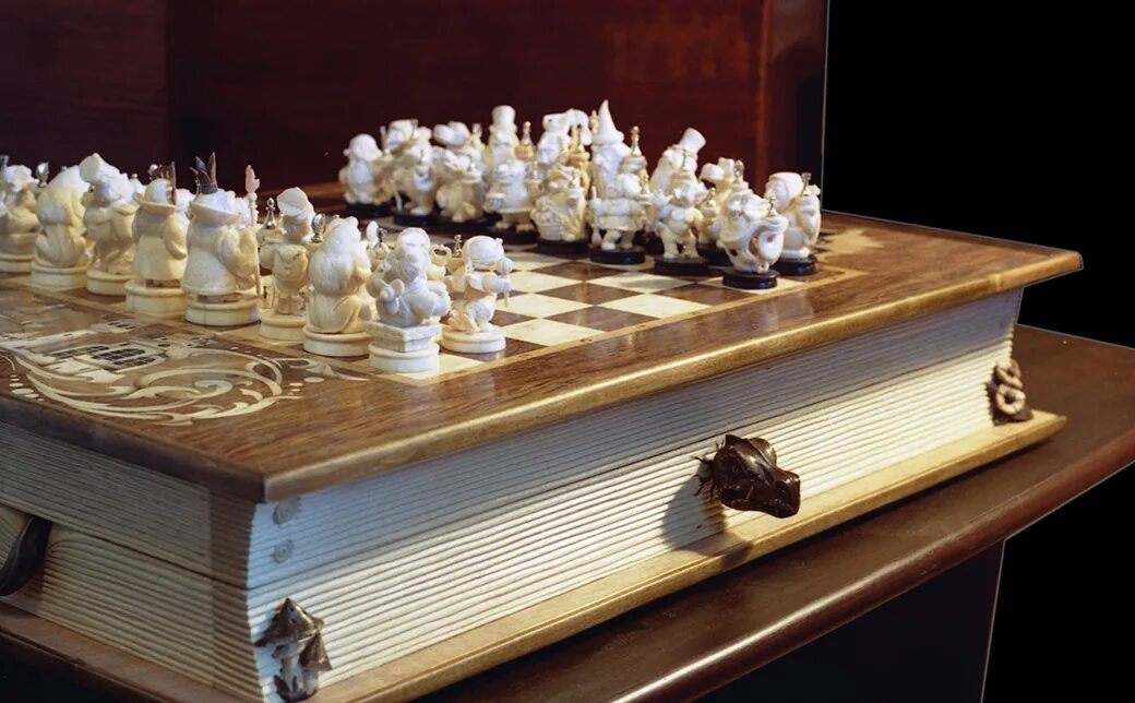 головко шахматы бородино. шахматы подарочные "мистические персонажи". шахматы героями. шахматные герои. Fallout chess set.