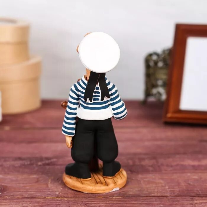Статуэтка моряк. Статуэтка морячка. Фигурка моряка. Фигурка моряка. Фигурка боцмана.