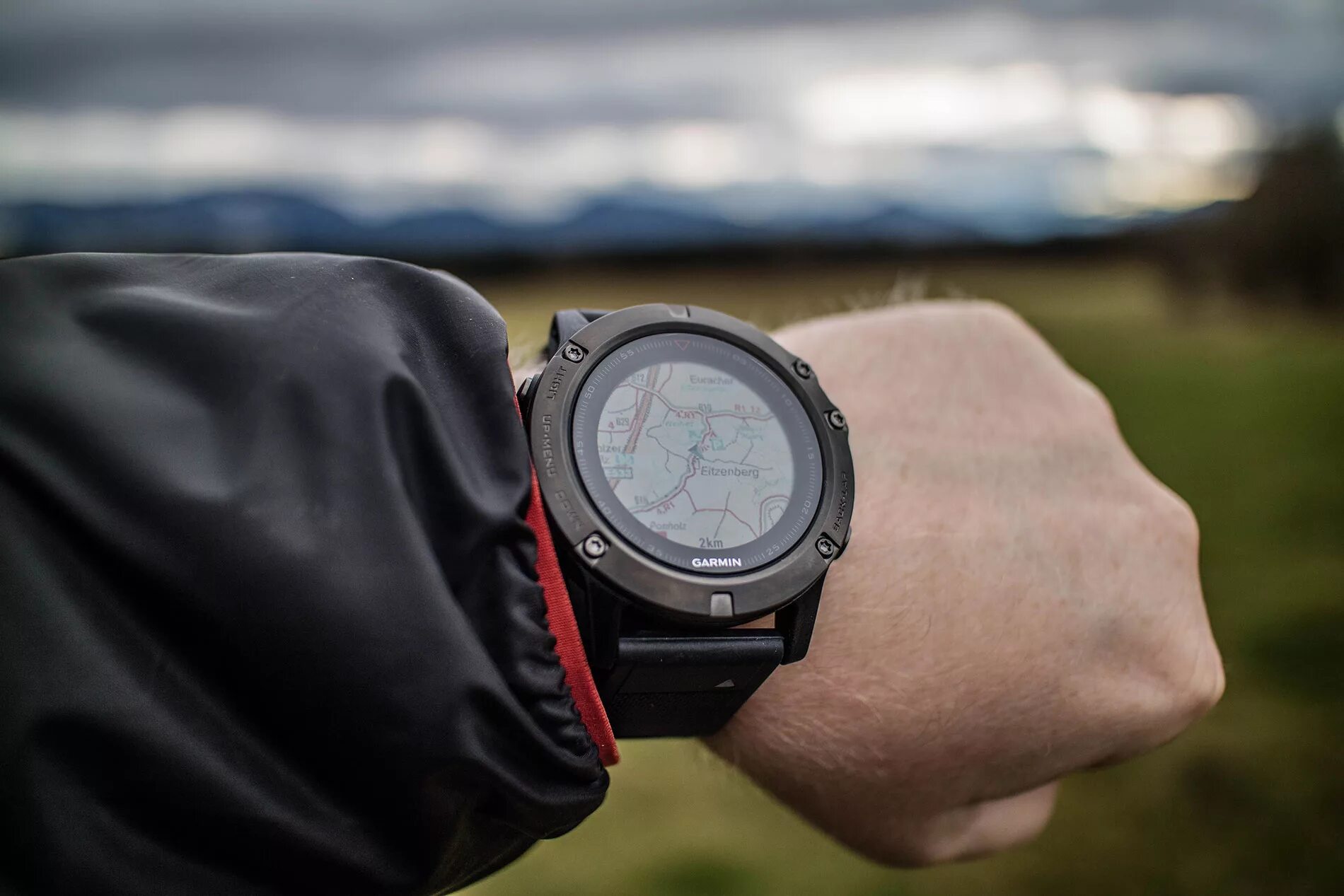 Часы феникс 5. Garmin Fenix 5x Plus. Garmin Fenix 5. Garmin Fenix 5x Sapphire.