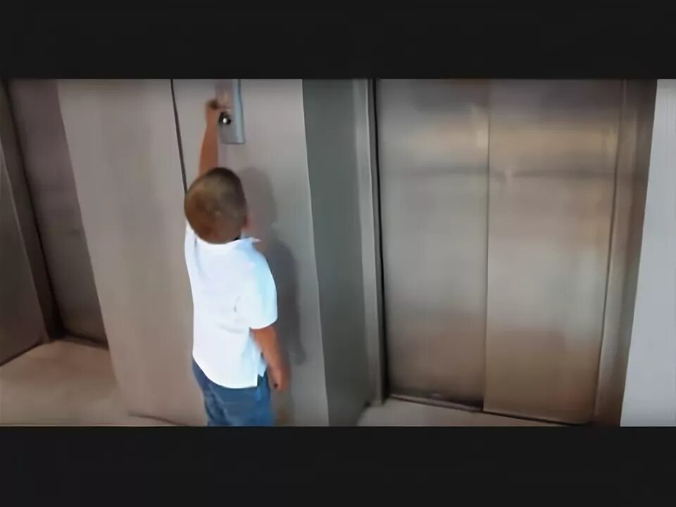 Застревание в лифте
