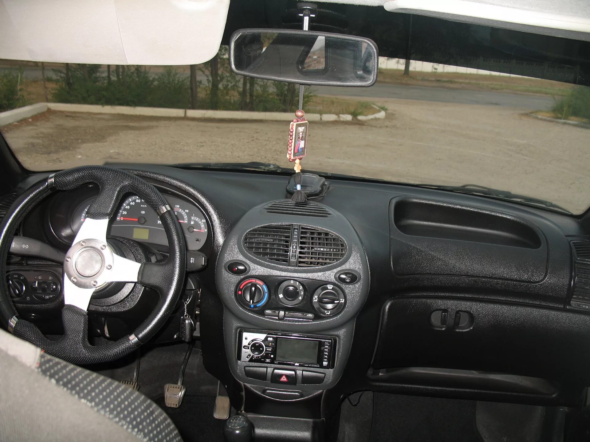 продажа - Lada Калина хэтчбек, 1,6 л, 2011 года аксессуары DRIVE2