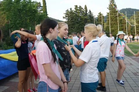 Сколько смен в лагере орленок