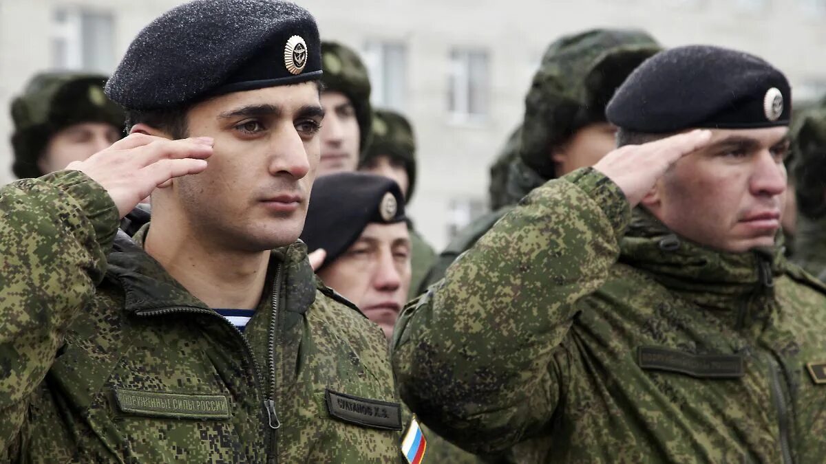 Чеченцы в армии. Дагестанские военнослужащие. Дагестанские солдаты. Солдат дагестанец.