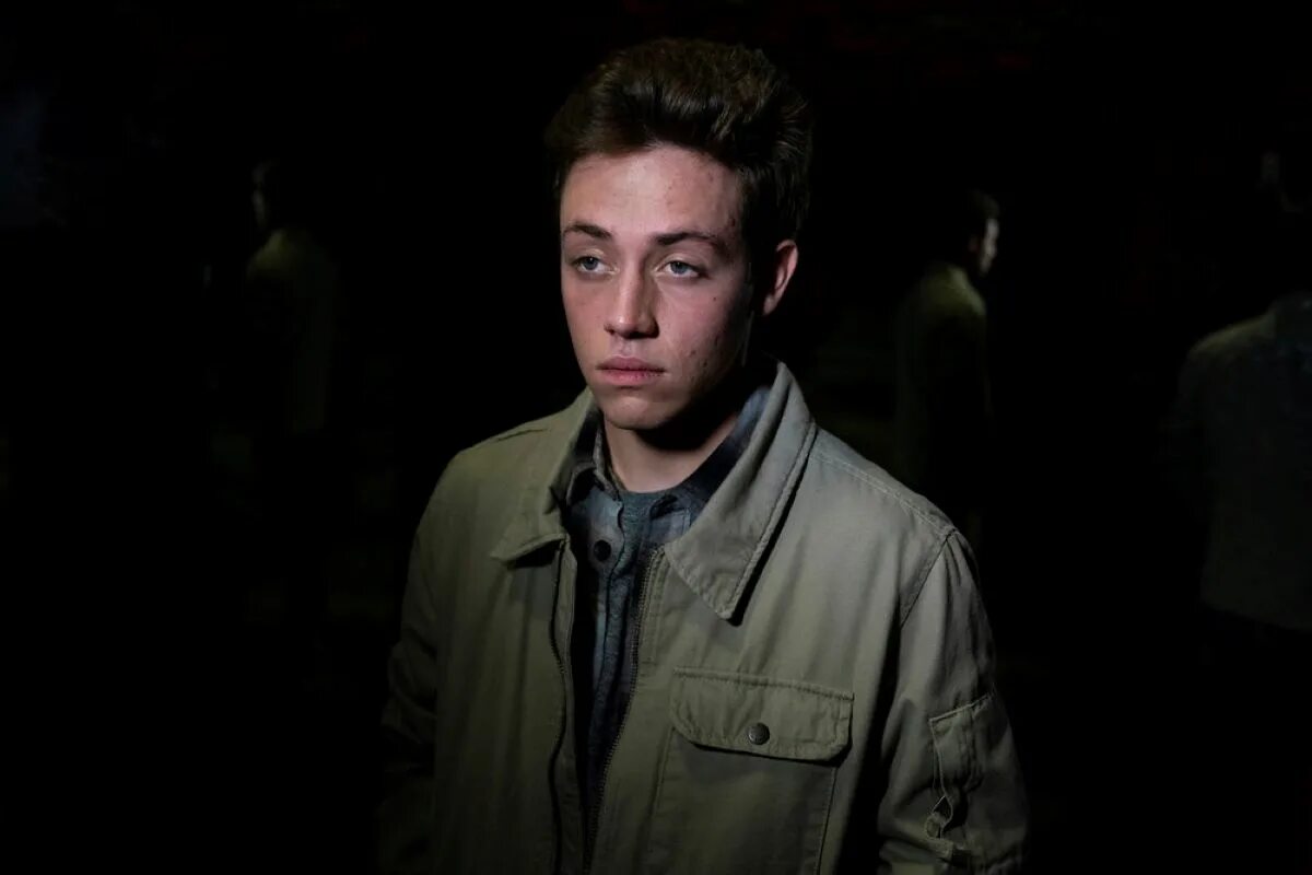 Итан фрэнсис каткоски. Ethan Cutkosky. Law & order: Special victims Unit, Season 22. Закон и порядок специальный корпус Итан Каткоски. Итан Каткоск фильмы закон и порядок.