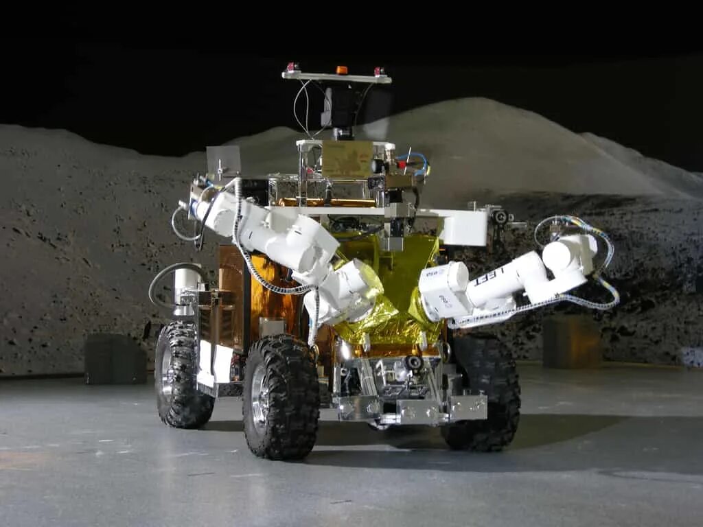 Первые космические роботы. Робот Планетоход. Роботы исследователи. Космическая робототехника. Роботы в космосе.