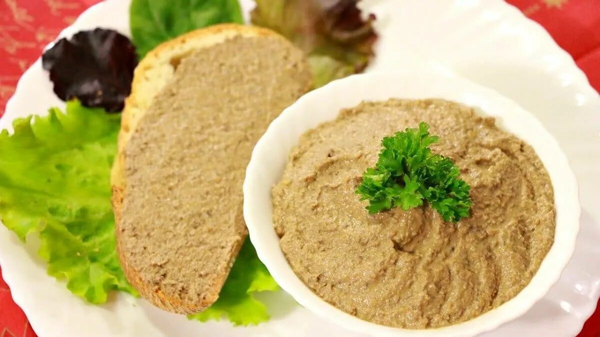 Рецепт паштета из печени курицы. Паштет печеночный 50 гр. ламистер. бегила паштет. паштет говяжий печеночный. паштет из говяжьей печени с морковью.
