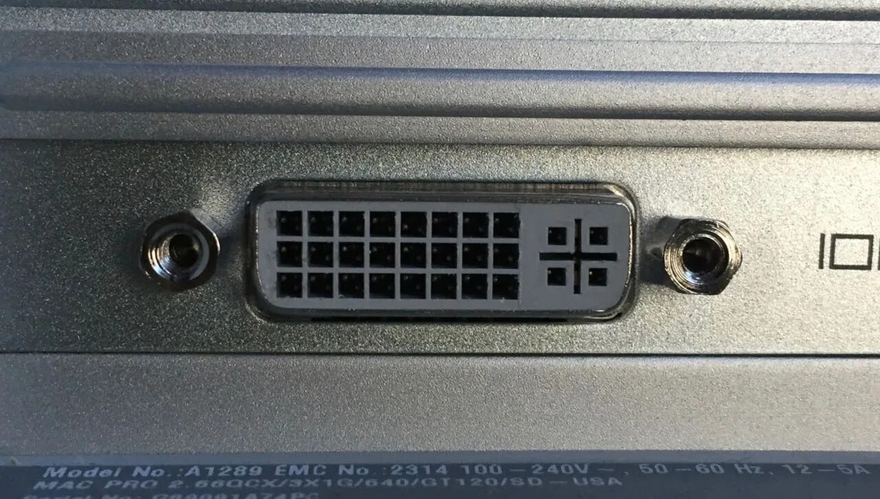 Порт DVI-D. Порт DVI-I. Слот DVI. Разъём DVI на мониторе.