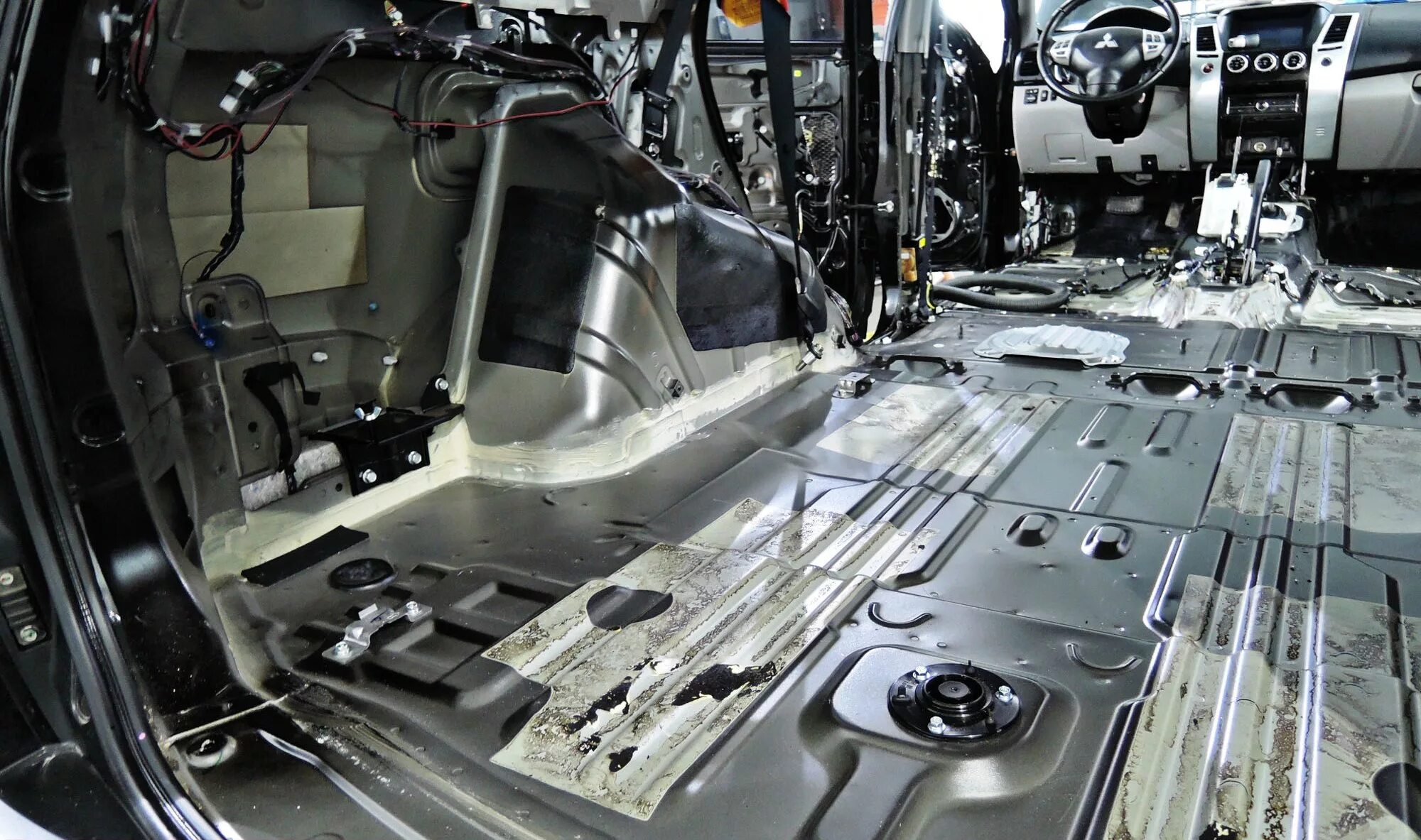 адреса шумоизоляция автомобиля. шумоизоляция пола airtrek turbo. шумоизоляция автомобиля. шумоизоляция авто. адреса шумоизоляция автомобиля.