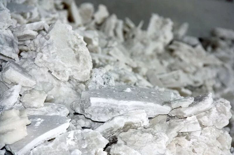 Оксид алюминия сульфит алюминия. Сульфат алюминия это соль. Сульфат алюминия коагулянт. Сернокислый алюминий. Кристаллический алюминий.