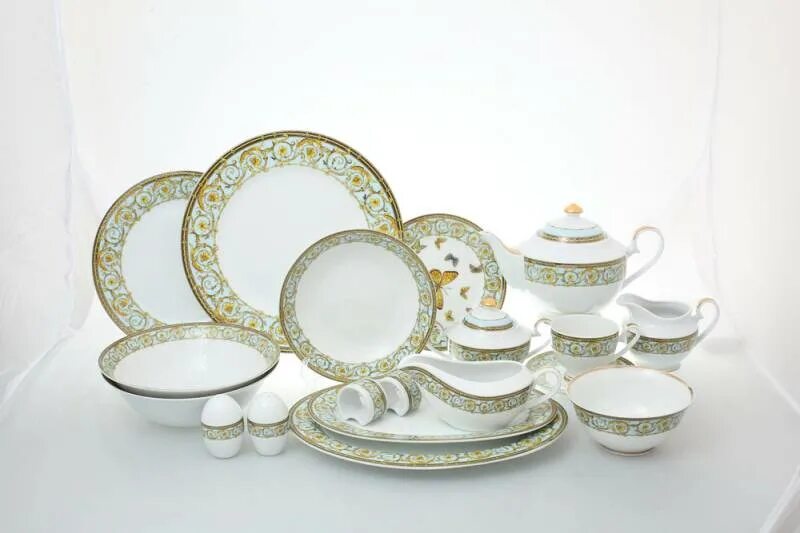 Сервиз роял аура. Royal porcelain чайный сервиз. Сервиз royal. Сервиз хюррем 12 персон. Сервиз royal crown derby.