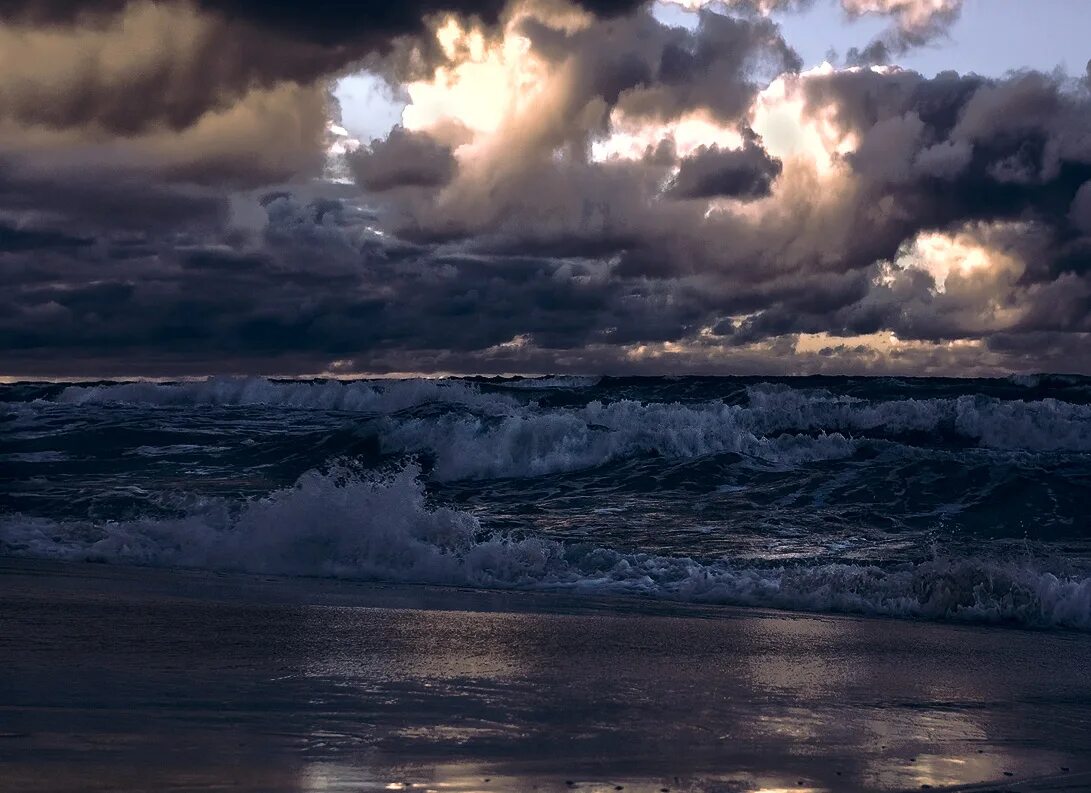 магри-веселое смерч. ветер бриз и муссон. смерч в море сочи. гроза на море. море, чайки.