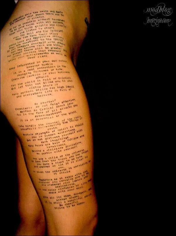 Татуировка текст. Тату текст на руке. Минус тату текст. Тату в виде текста. Тату цитаты мужские.