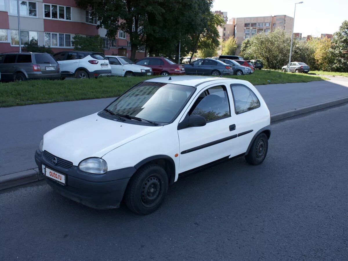 Опель корса 2000 года. Opel Corsa 2000 1.0. Опель Корса 2000г 1л. Корса 2000 дорест. Opel 2000 года.