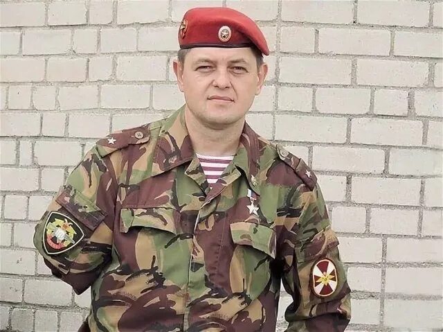 В России подвиг жив и есть герой..."*. Об открытии выставки "Свет побеждает тьму